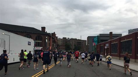 Hundreds take part in annual Run to Home Base in Boston to support service members